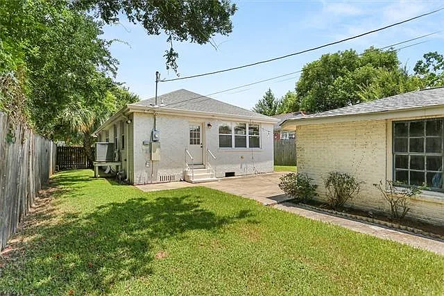 6240 Argonne Blvd — Photo 17