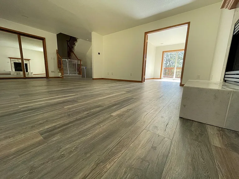 687 Crescent Lake Rd — Photo 14