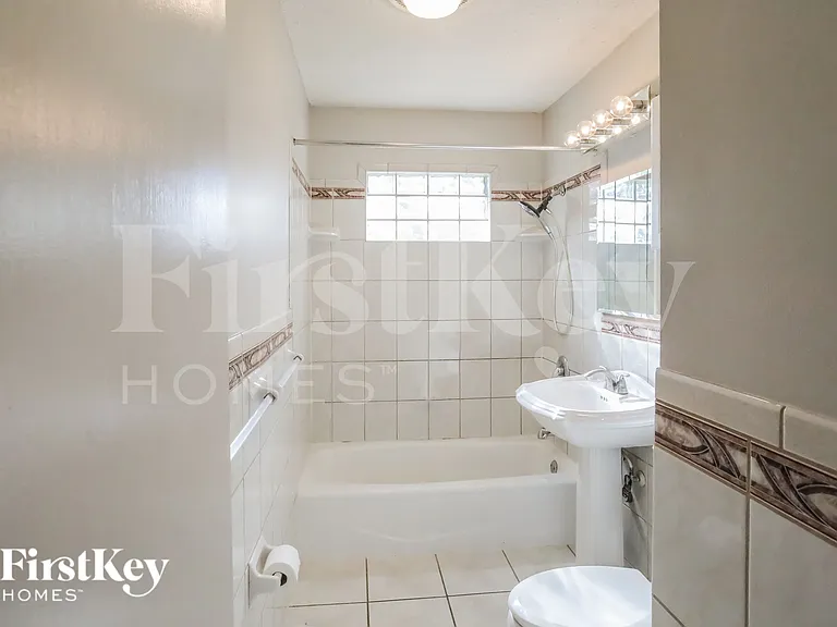 5126 S Delaware Ave — Photo 11