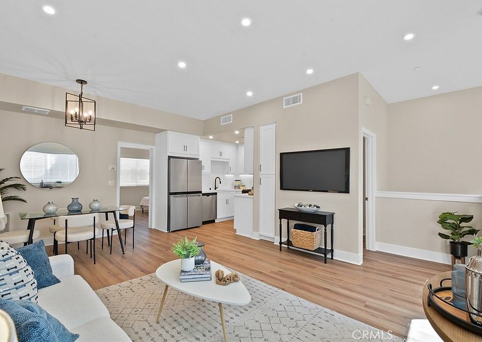 1st image of 18092 Prairie Ave #110