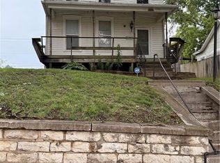 1917 Jones St, Saint Joseph, MO 64501