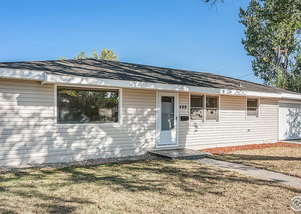 1st image of 408 Crescent Dr