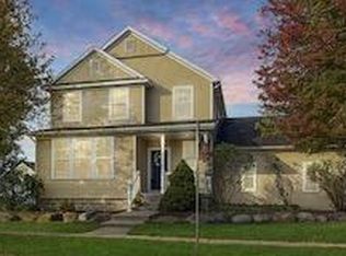 3725 Shearwater Ln, East Lansing, MI 48823