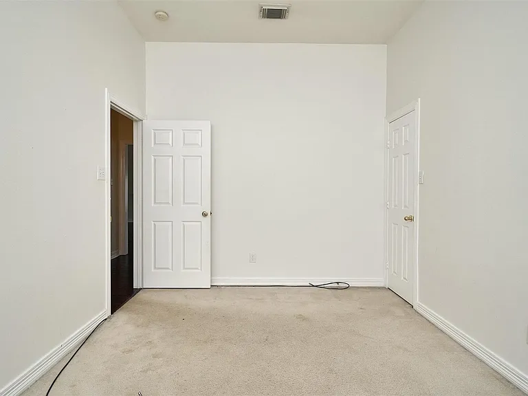 314 Shore Breeze Ln — Photo 37