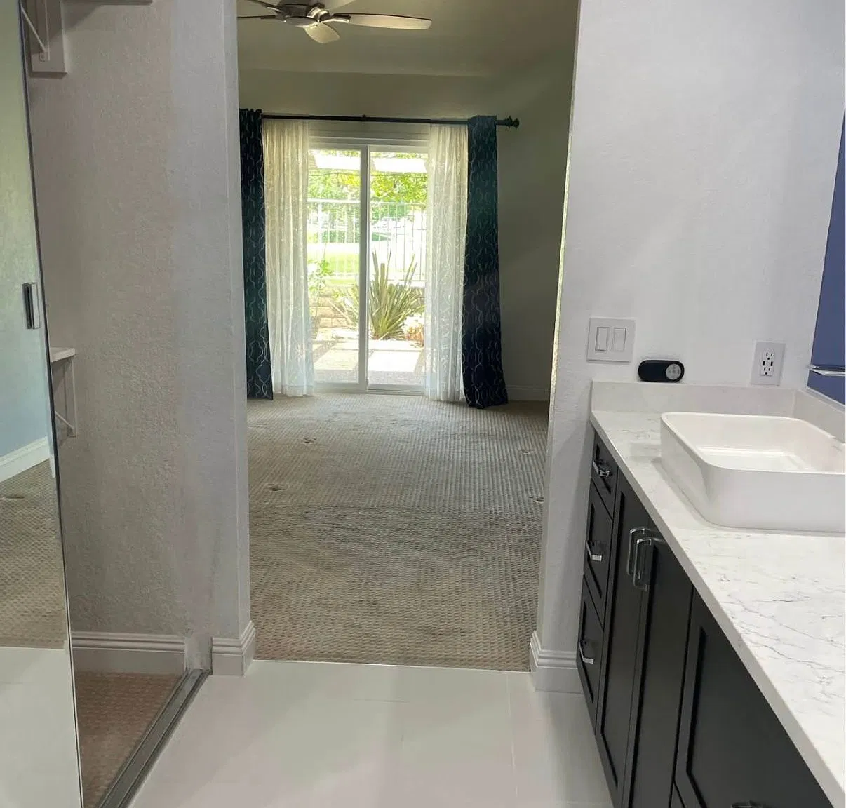 2 bed, 2.0 bath, 1306 sqft, $3,400 — Photo 4