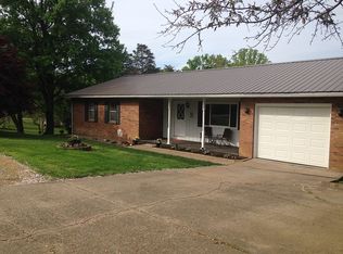 1324 Lancaster St, Marietta, OH 45750