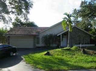 1081 SW 93rd Ave, Plantation, FL 33324