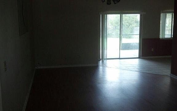 4th image of 3007 Senna Ct