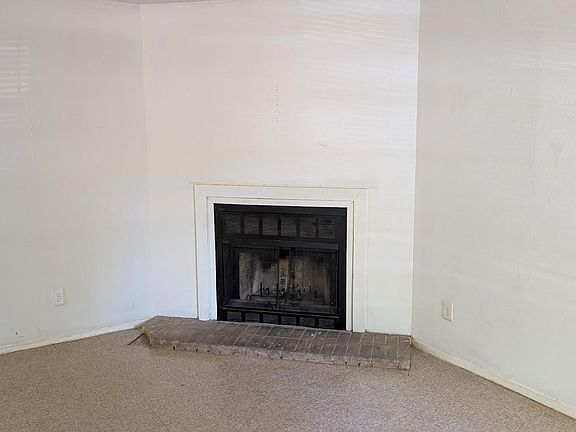 5th image of 6105 Ada Ct #B