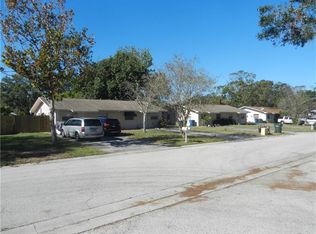 1430 10th St SW, Largo, FL 33770