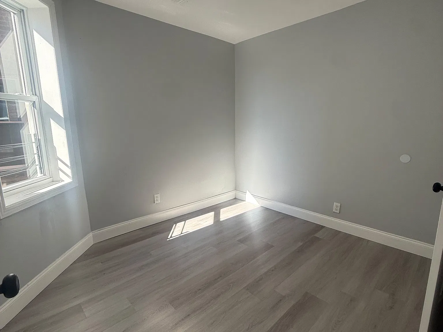 4 bed, 1.5 bath, $2,295 — Photo 2