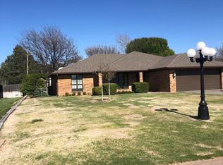 205 Cimarron St, Borger, TX 79007