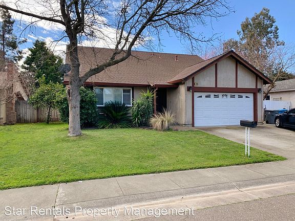 2nd image of 1205 Woodvale Dr