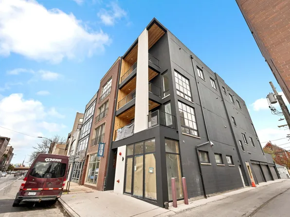 2115 N Damen Ave #3E, Chicago, IL 60647