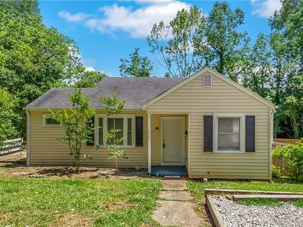 2434 Columbus Cres, Charlotte, NC 28208