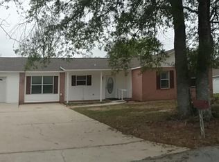 4563 Struth Ln, Pace, FL 32571