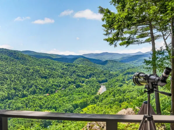544 Vulture Mountain Road, Stockbridge, VT 05772