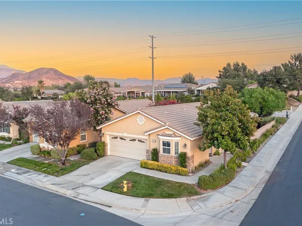 1523 Big Bnd, Beaumont, CA 92223