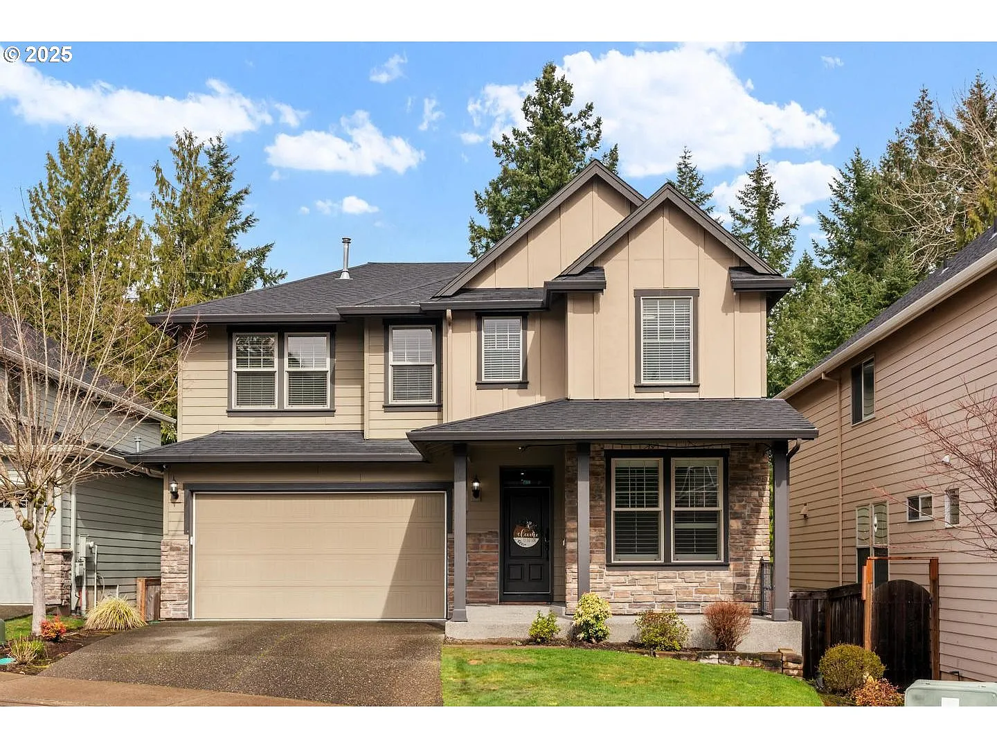 16965 SW Ledgestone Dr photo 1