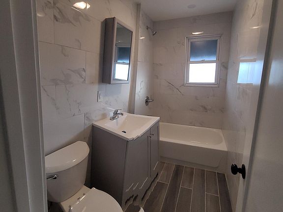 2nd image of 1010 E 86th St #2