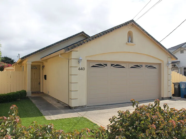 440 Sonoma Ave — Photo 1