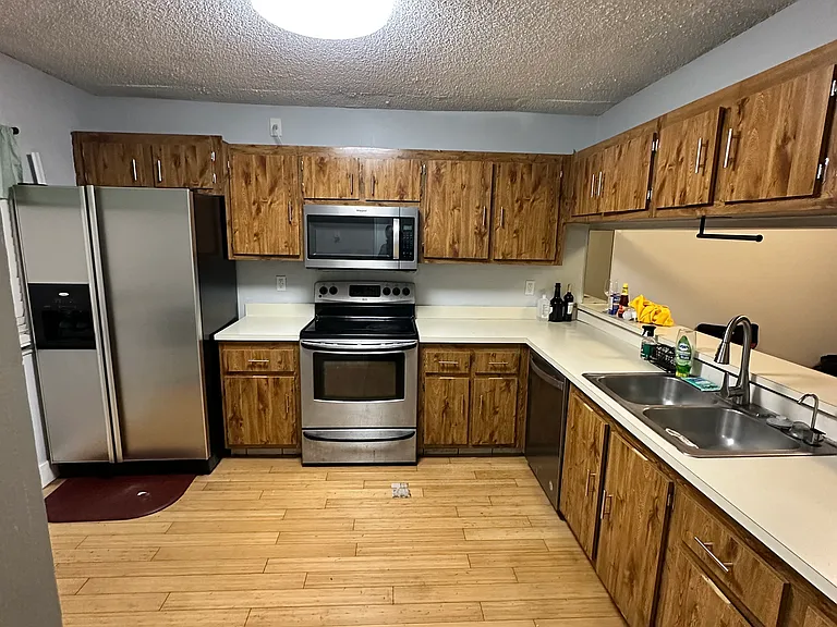8040 Hampton Blvd #508 — Photo 18