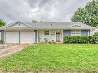 1305 Abbey Dr, Norman, OK 73071