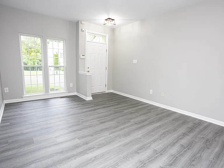 556 Mockingbird Way — Photo 14