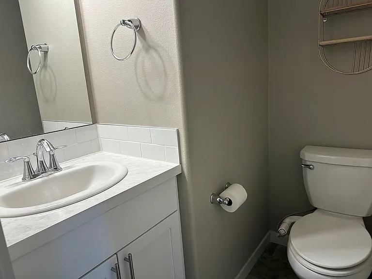 6315 Cottonwood Loop — Photo 3