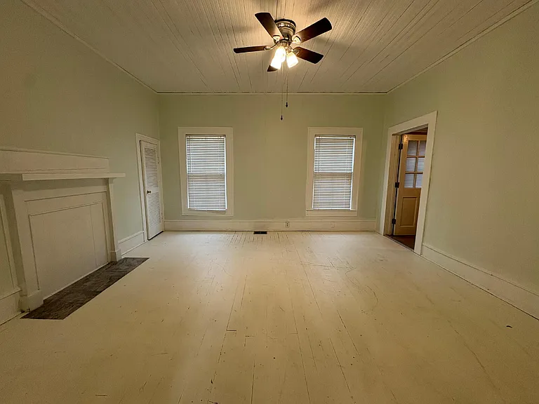 3174 Lindsay Rd — Photo 13
