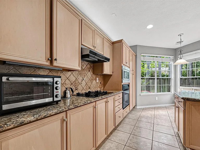 150 Wisteria Walk Cir — Photo 16