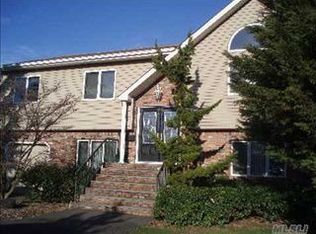 2299 Babylon Tpke, Merrick, NY 11566