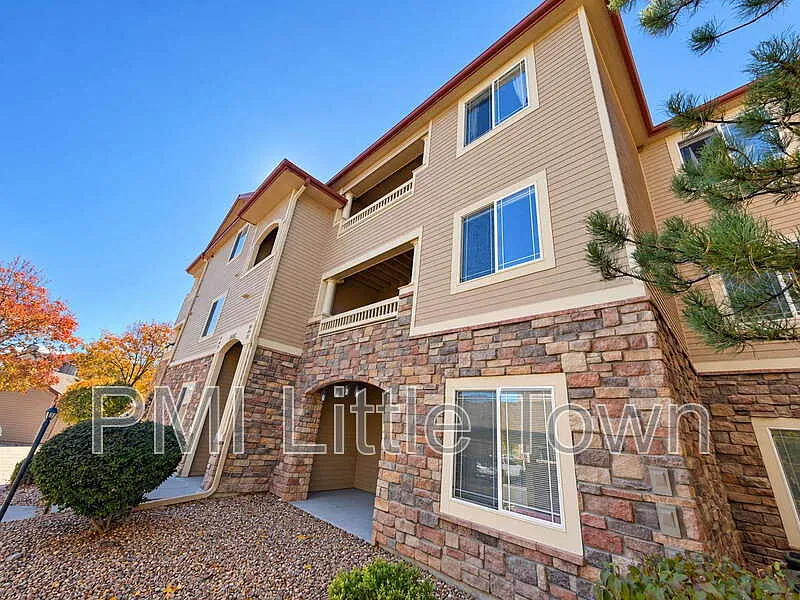 8465 S Holland Way #205