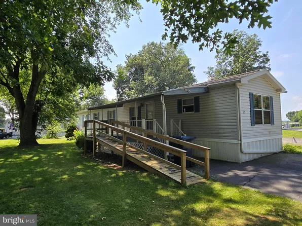 123 Valley Dr #123, Shippensburg, PA 17257