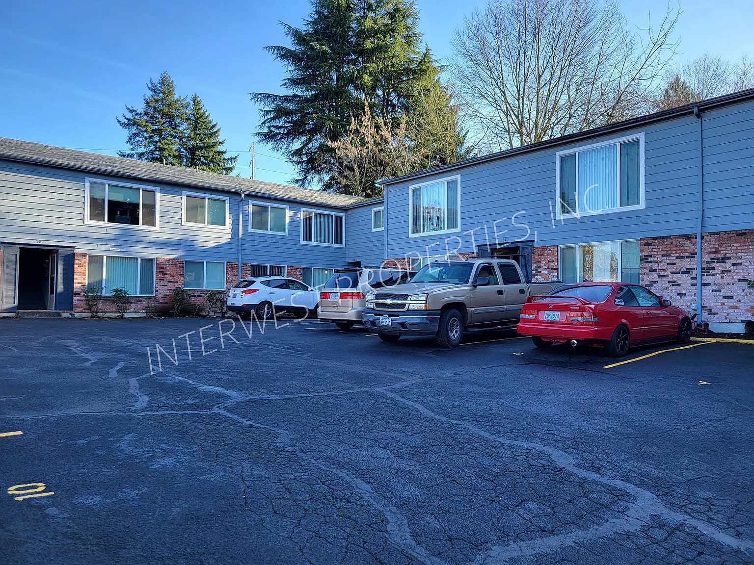 2 bed, 636 sqft, $1,525 — Photo 1