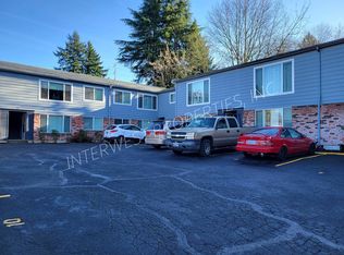 28 SE 60th Ave APT 4, Portland, OR 97215