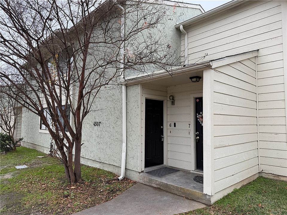 1st image of 4507 Carter Creek Pkwy APT 6