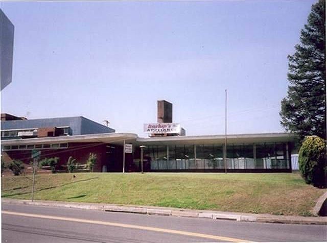 2nd image of 301 N Enola Rd