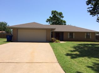 2110 Westbriar Rd, Duncan, OK 73533