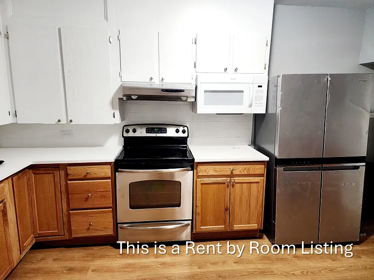 523 Avent St — Photo 5
