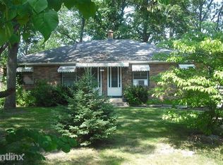 1935 Iowa St SW, Wyoming, MI 49519