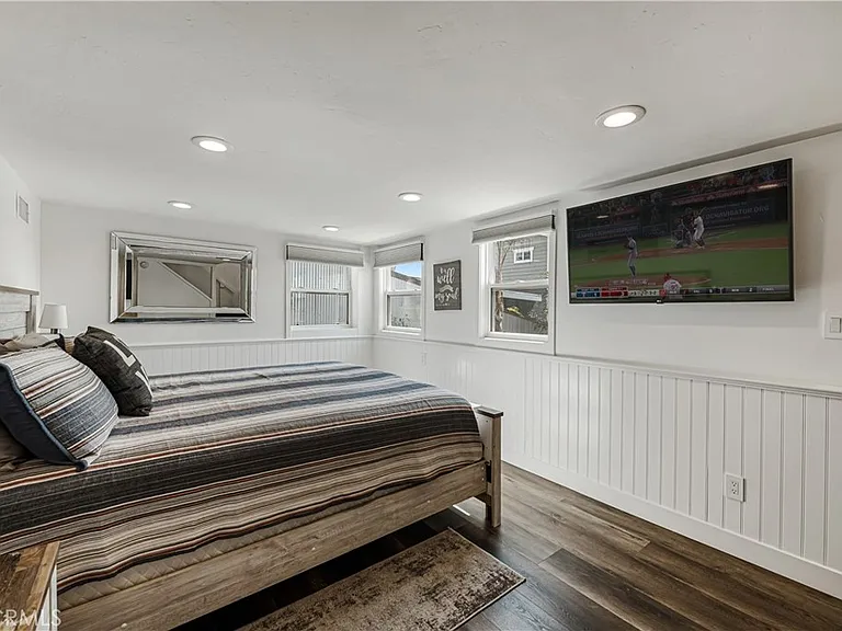 16572 E Buena Vista Ave — Photo 28