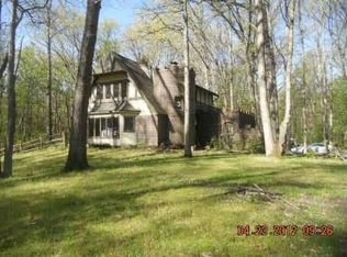 11821 Douglas Rd, Temperance, MI 48182