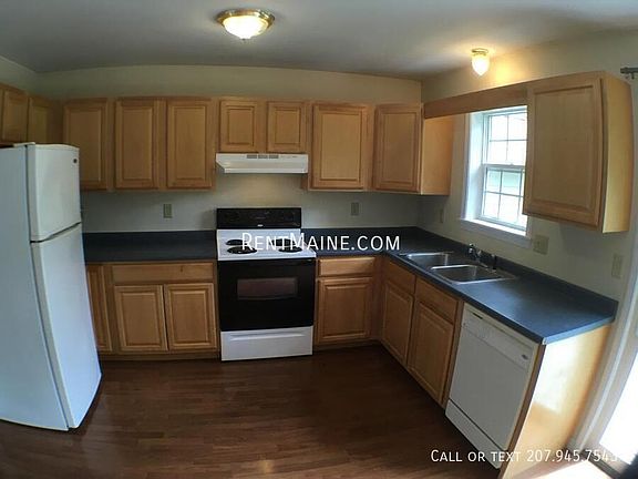 2nd image of 706 Fuller Rd APT 1