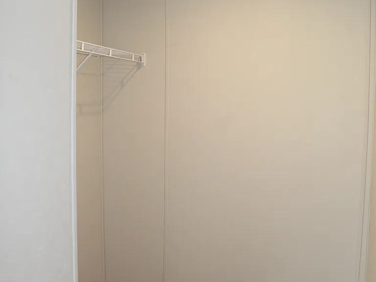 4705 Avenue R — Photo 10