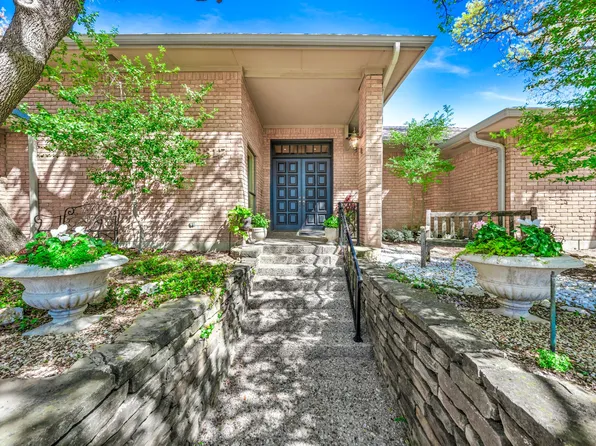 9317 Moss Trl, Dallas, TX 75231