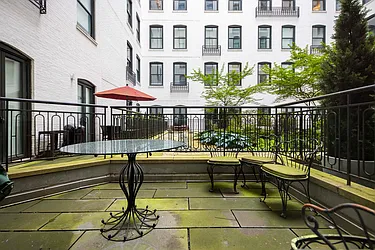 Rented by Reuveni LLC