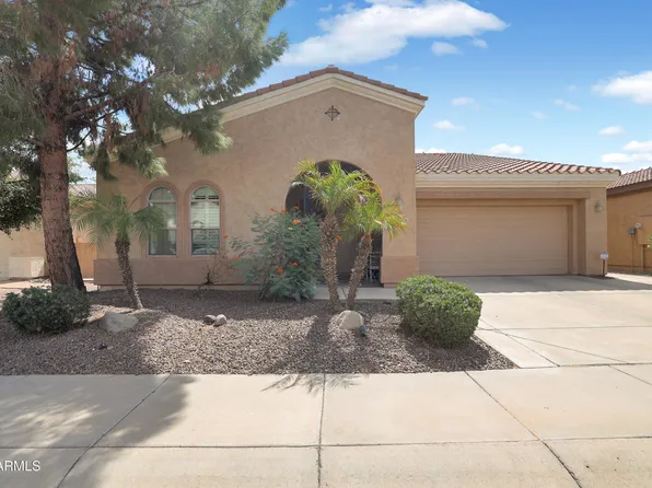 4755 E RAKESTRAW Lane, Gilbert, AZ 85298