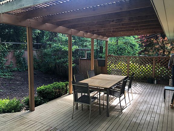 5th image of 22905 NE 16th Pl