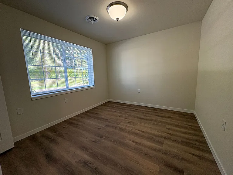 4719 Burma Rd — Photo 33